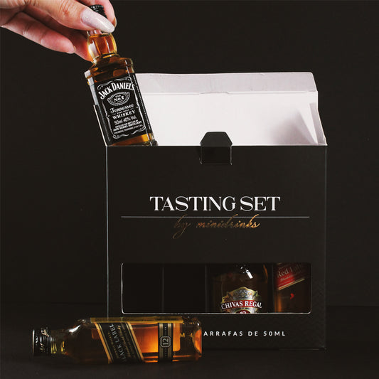 Kit Tasting Set Whisky Jack Daniels, Chivas, Red e Black Label 50ml